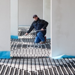 Installation chauffage par le sol: méthodes et infos sur les prix